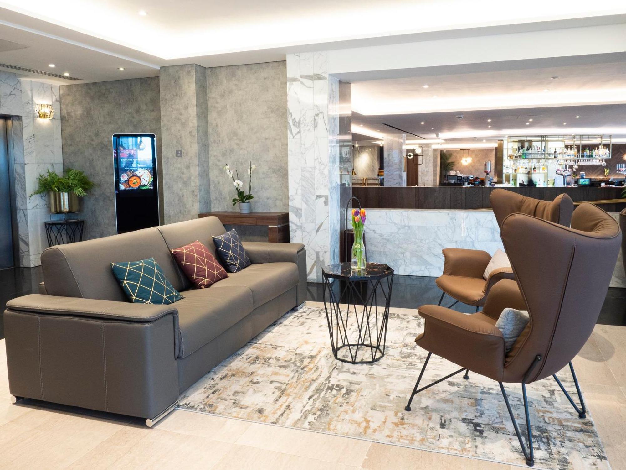 Crowne Plaza London - Kingston By Ihg Hotel 4*