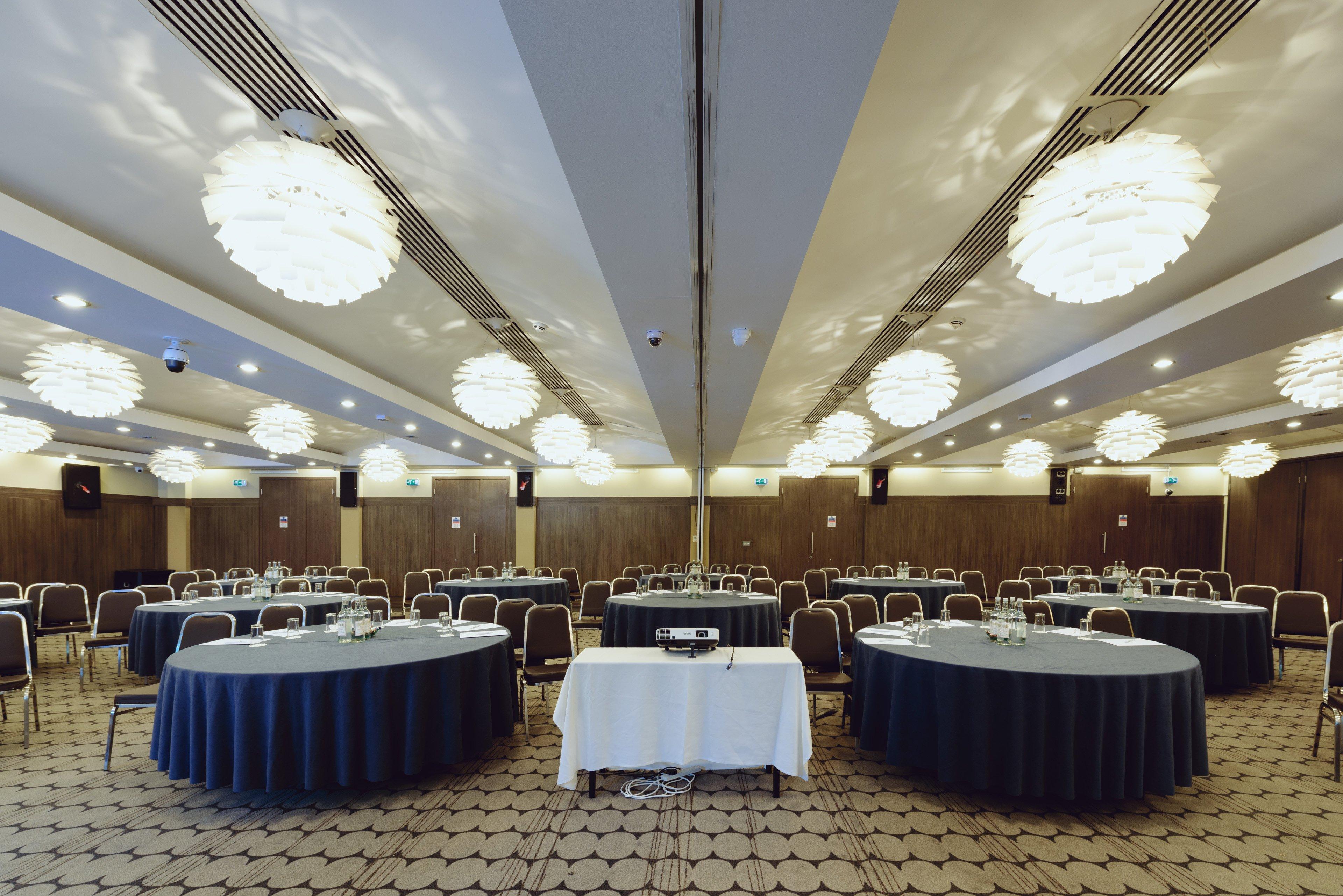 Crowne Plaza London - Kingston By Ihg Hotel