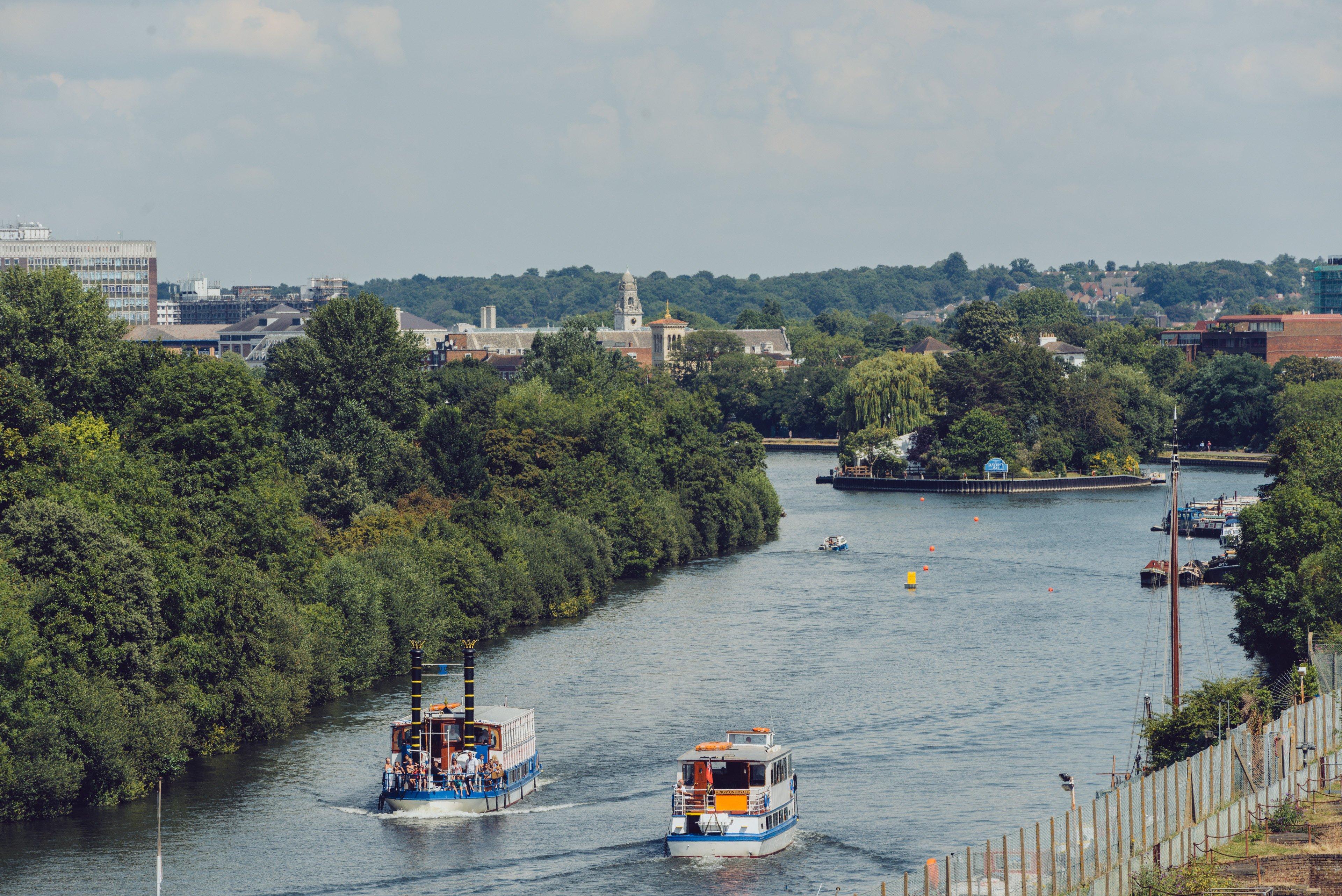 Hotel Crowne Plaza London - Kingston By Ihg 4*