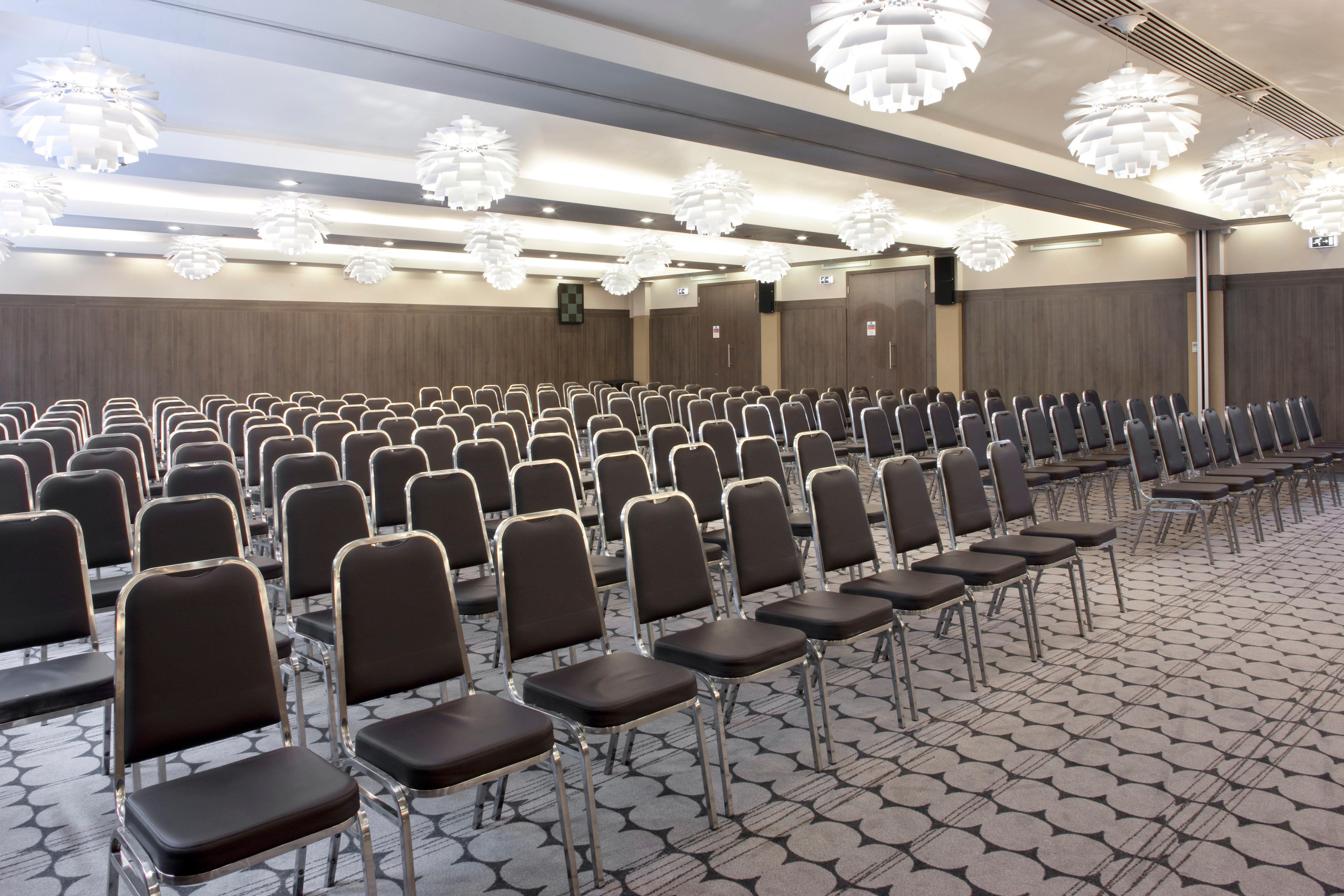 Crowne Plaza London - Kingston By Ihg Hotel