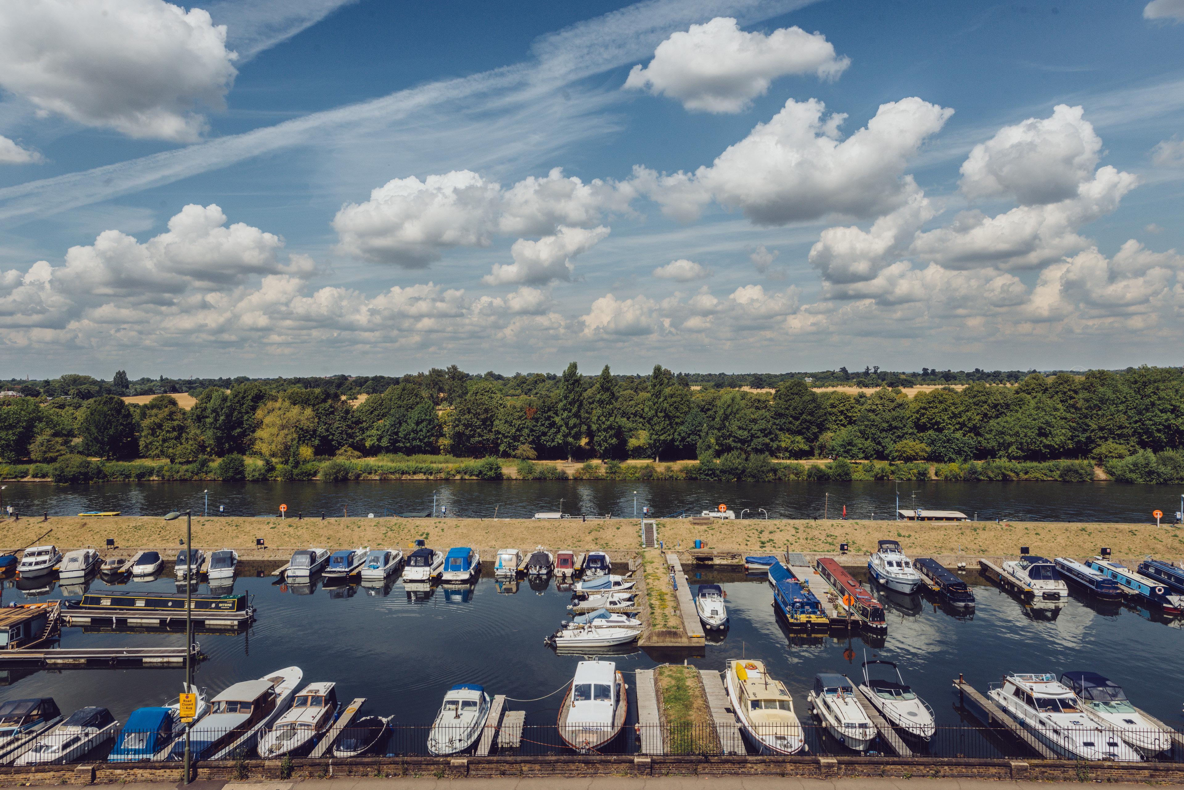 Hotel Crowne Plaza London - Kingston By Ihg 4*