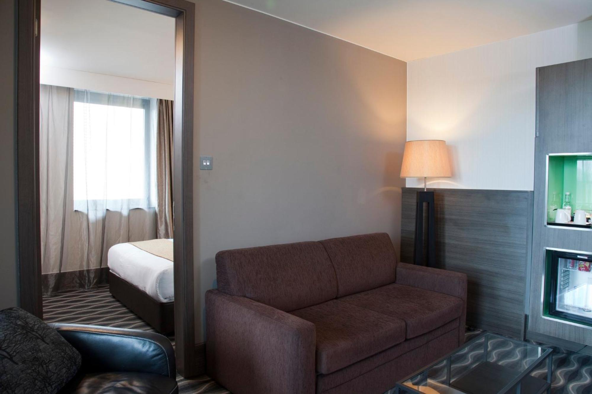 Crowne Plaza London - Kingston By Ihg Hotel